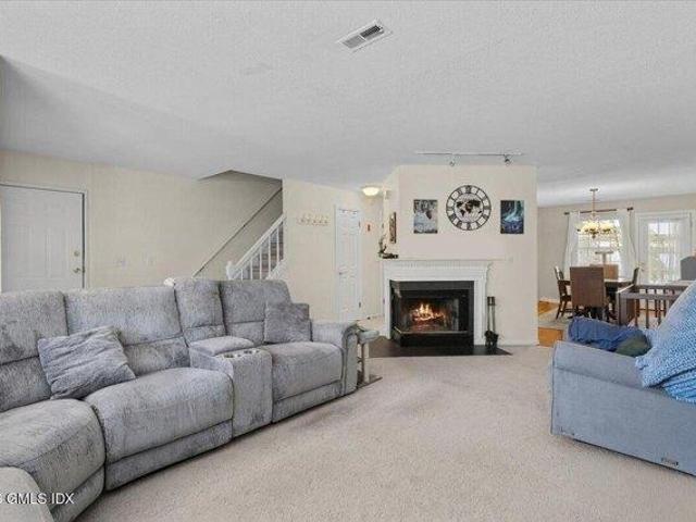 condo with 2 bedroom, Greenwich CT ES104869572