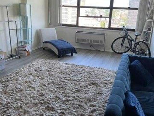 condo with 2 bedroom, Guttenberg NJ ES105576332