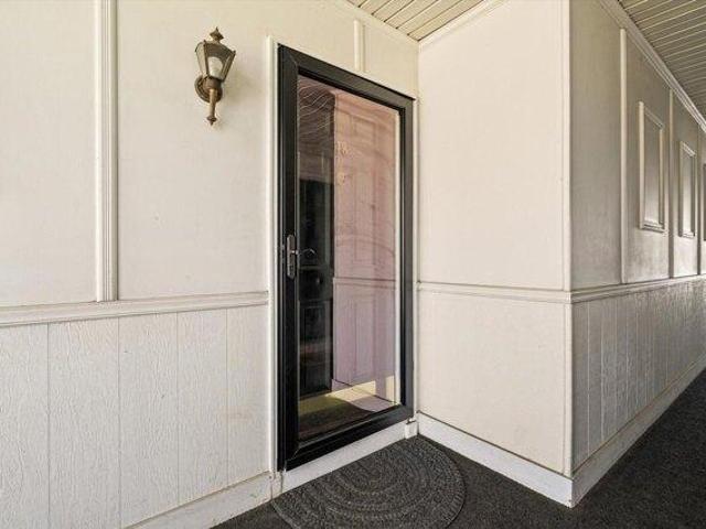 condo with 2 bedroom, Hamilton NJ ES105278199