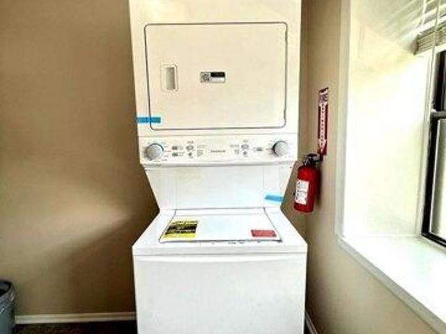 condo with 2 bedroom, Hamilton NJ ES105317565