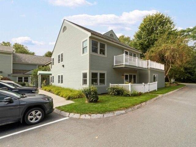 condo with 2 bedroom, Hanover NH ES105440480