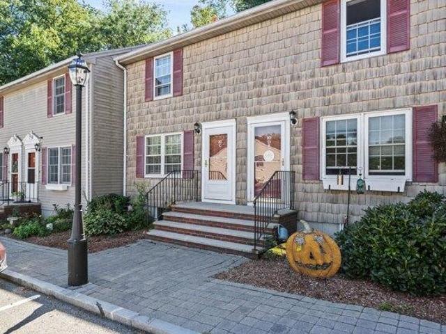 condo with 2 bedroom, Haverhill MA ES105574939