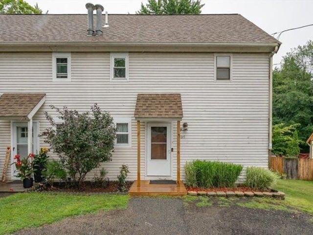 condo with 2 bedroom, Haverhill MA ES105613981