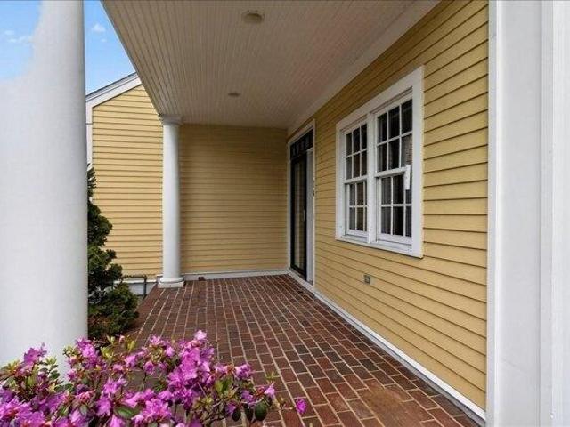 condo with 2 bedroom, Hingham MA ES105652079
