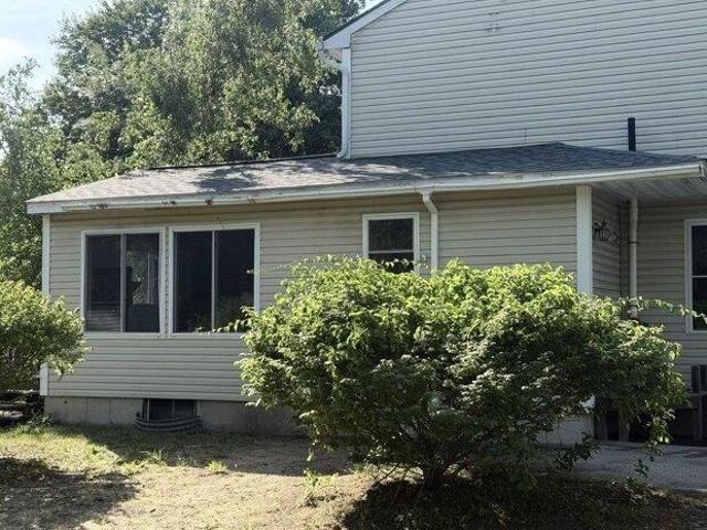 condo with 2 bedroom, Hooksett NH ES104567417