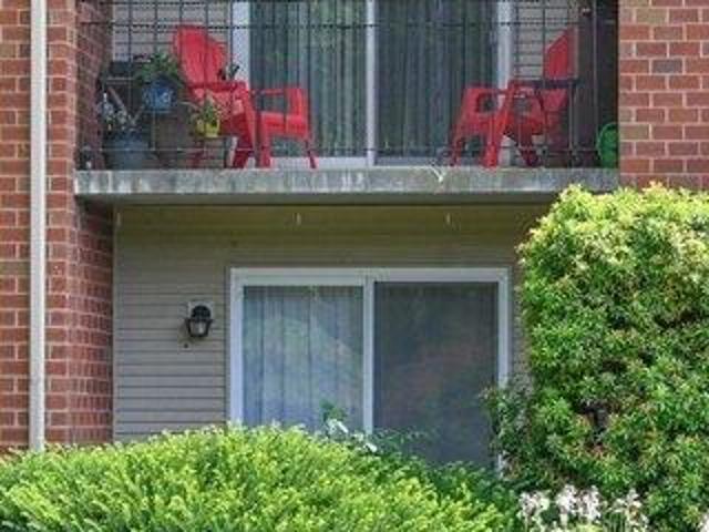 condo with 2 bedroom, Holyoke MA ES105241839