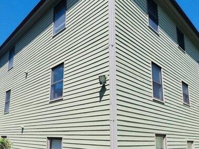 condo with 2 bedroom, Holyoke MA ES105278012