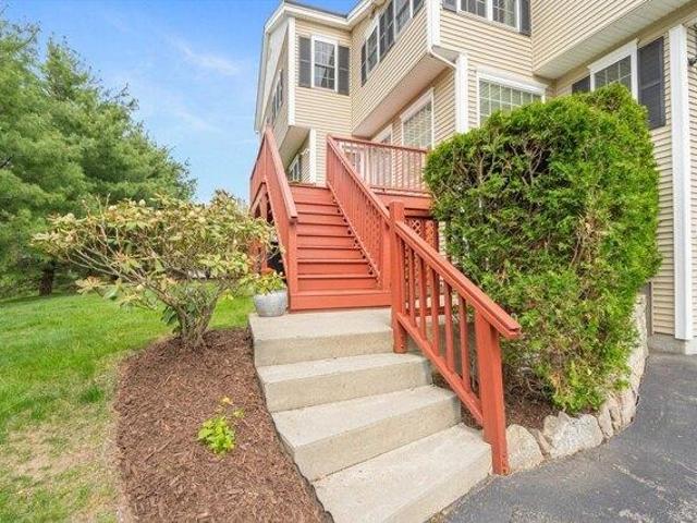 condo with 2 bedroom, Hopkinton MA ES105292086