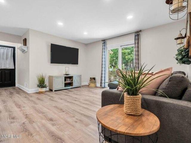 condo with 2 bedroom, Jackson NJ ES105317797