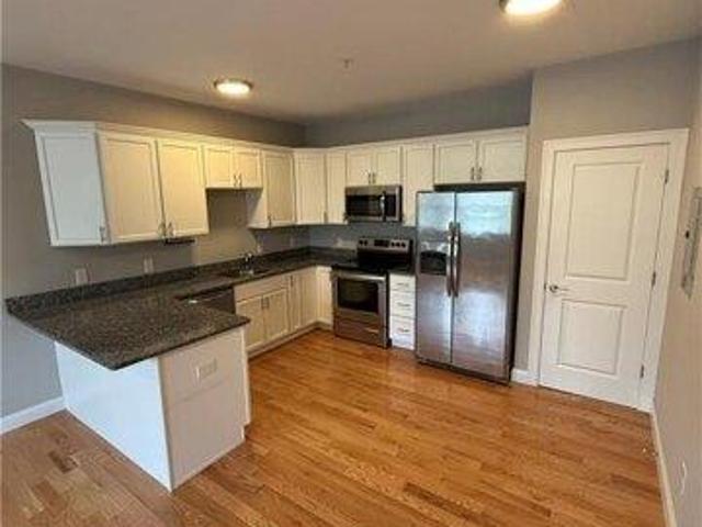 condo with 2 bedroom, Johnston RI ES105368331