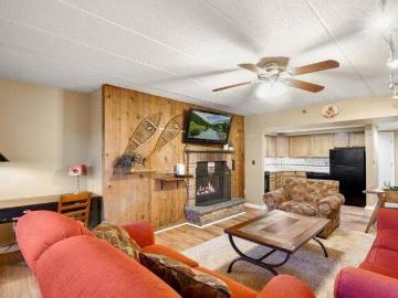 condo with 2 bedroom, Killington VT ES103436543