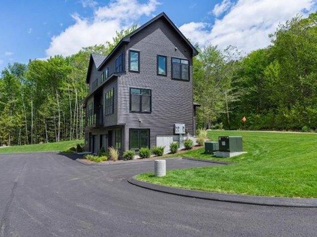 condo with 2 bedroom, Laconia NH ES105439511