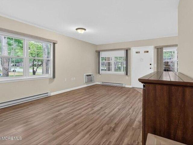 condo with 2 bedroom, Lakewood NJ ES105279658