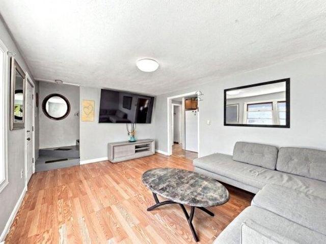 condo with 2 bedroom, Lawrence MA ES105579304