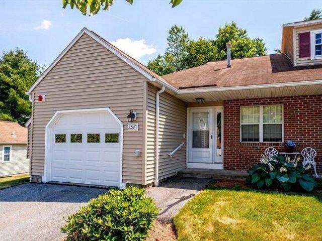 condo with 2 bedroom, Leominster MA ES104511598