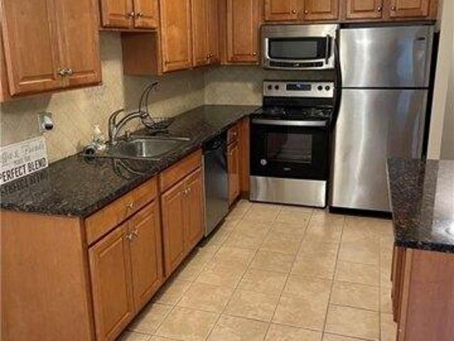condo with 2 bedroom, Lincoln RI ES105476158