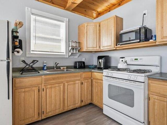 condo with 2 bedroom, Litchfield ME ES105612861