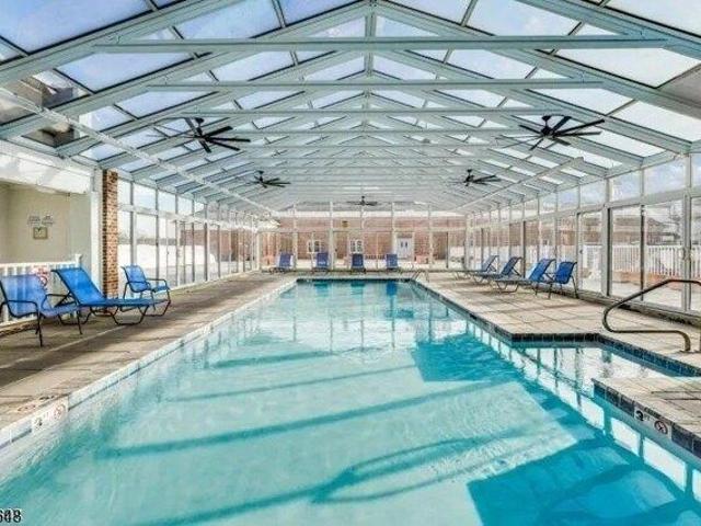 condo with 2 bedroom, Livingston NJ ES105513518