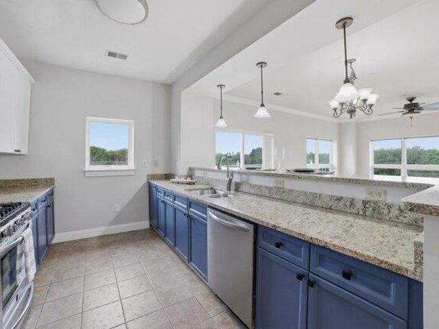 condo with 2 bedroom, Lowell MA ES105535689