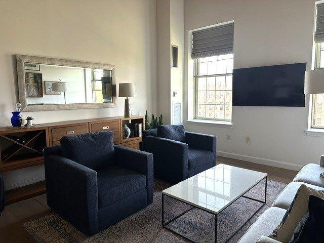 condo with 2 bedroom, Lowell MA ES105631013