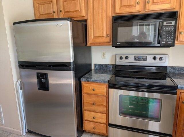 condo with 2 bedroom, Ludlow MA ES105417440
