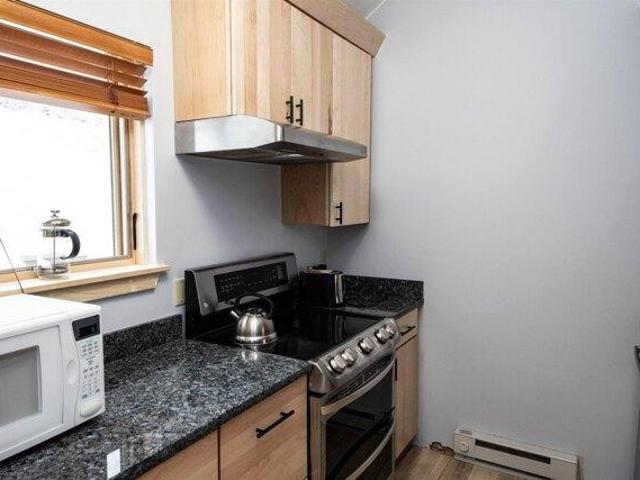 condo with 2 bedroom, Ludlow VT ES105498144