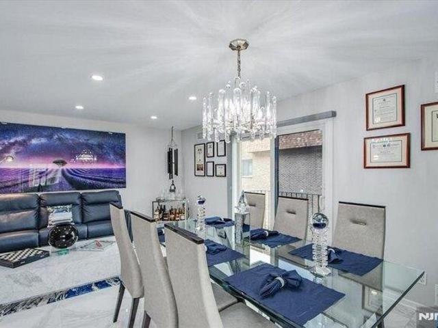 condo with 2 bedroom, Lyndhurst NJ ES104869657