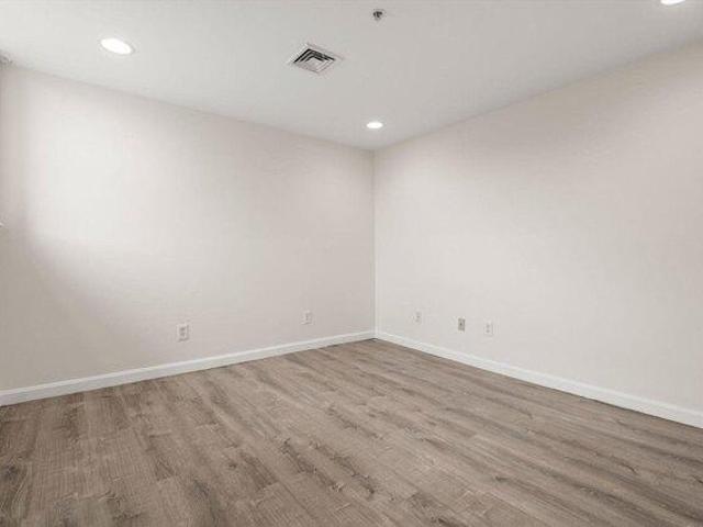 condo with 2 bedroom, Lynn MA ES104264644
