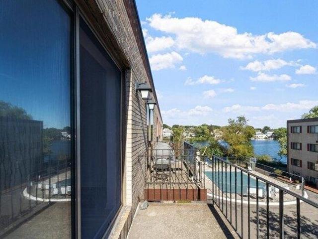 condo with 2 bedroom, Lynn MA ES105588980
