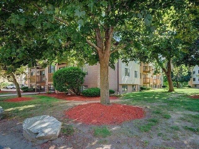 condo with 2 bedroom, m NH ES105578622