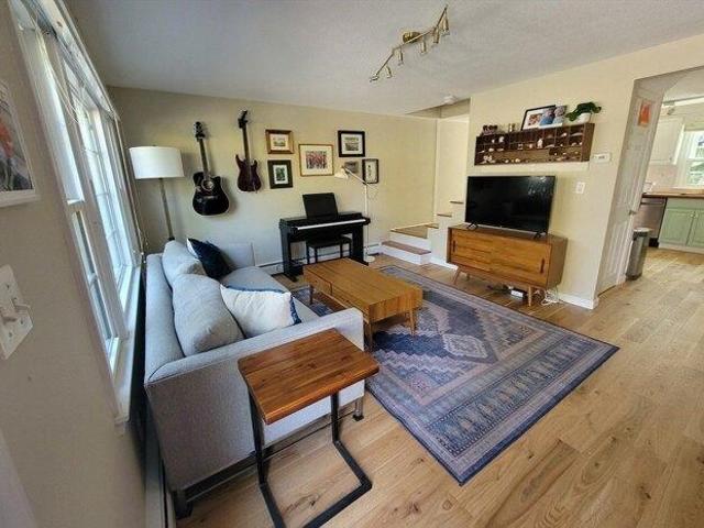 condo with 2 bedroom, Manchester MA DS104376925