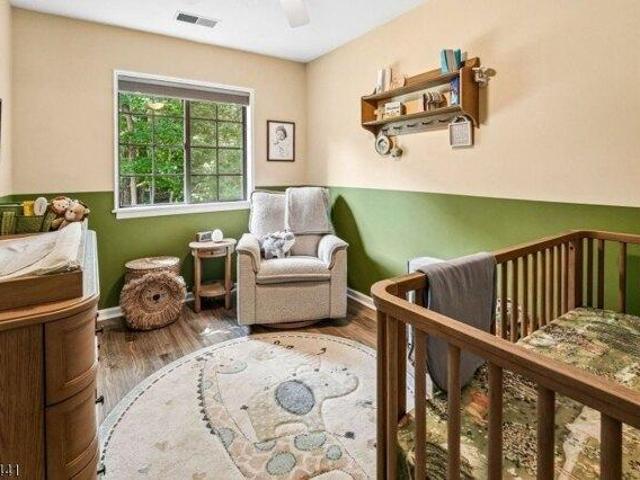 condo with 2 bedroom, Mahwah NJ ES105713285