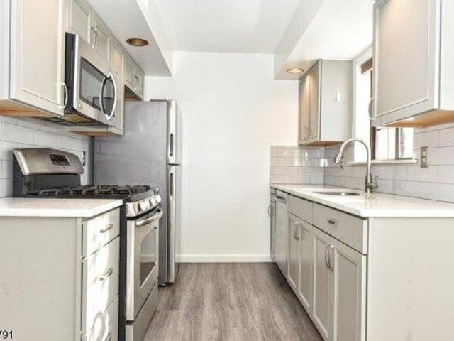 condo with 2 bedroom, Mahwah NJ ES105766814