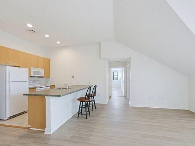 condo with 2 bedroom, Malden MA ES104442579