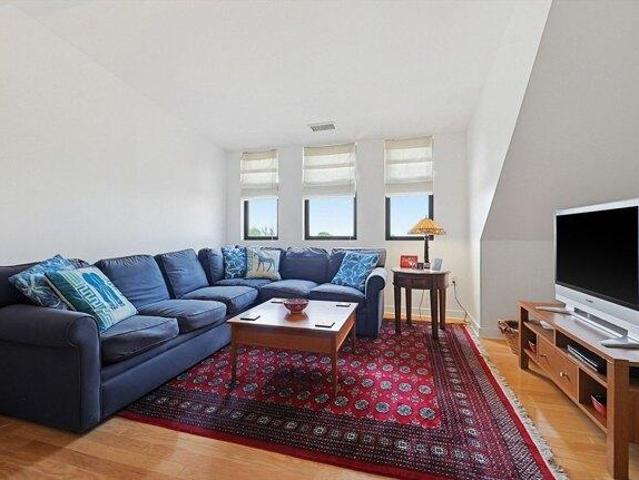 condo with 2 bedroom, Malden MA ES104513364