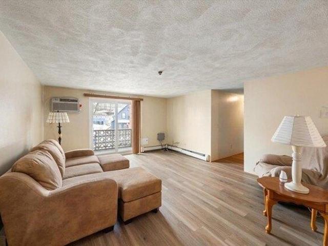 condo with 2 bedroom, Malden MA ES105385984