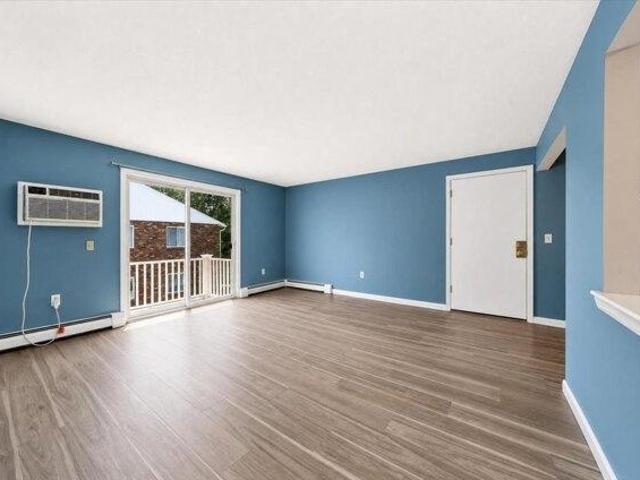condo with 2 bedroom, Marshfield MA ES105424695