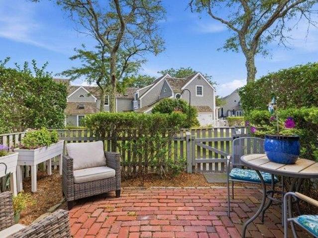 condo with 2 bedroom, Mashpee MA ES105441701