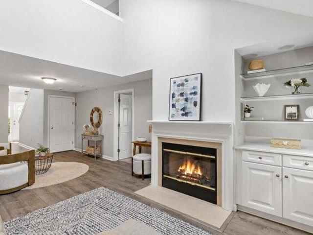 condo with 2 bedroom, Mashpee MA ES105552899
