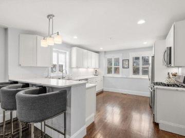 condo with 2 bedroom, Medford MA DS103442845