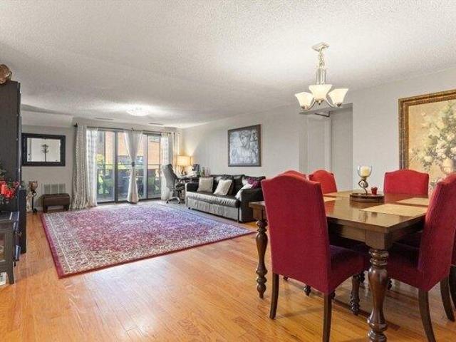 condo with 2 bedroom, Medford MA ES105352834
