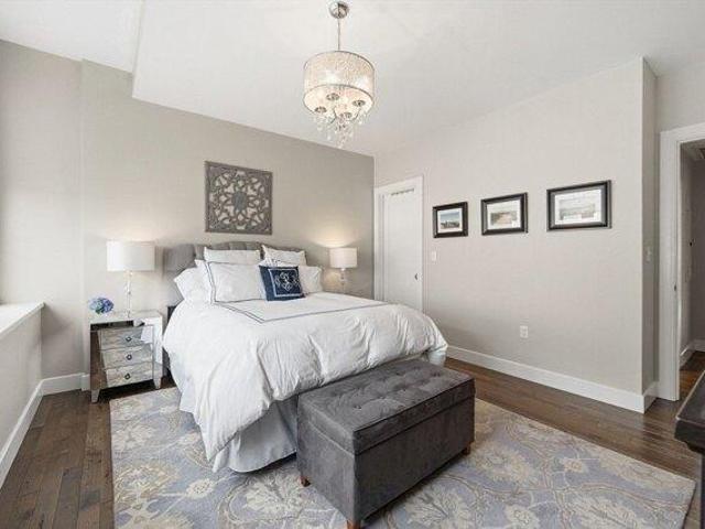 condo with 2 bedroom, Medford MA ES105385361