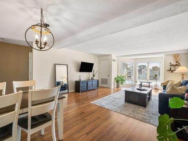condo with 2 bedroom, Medford MA ES105417556