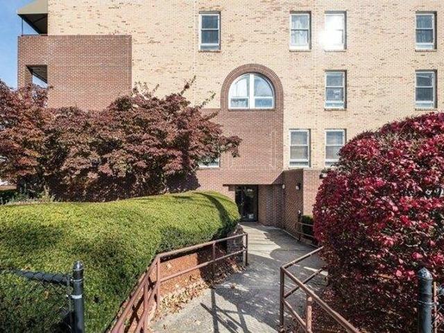condo with 2 bedroom, Medford MA ES105560241