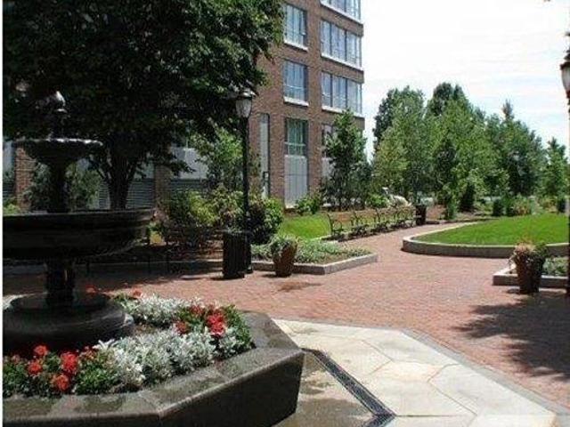 condo with 2 bedroom, Medford MA ES105562555