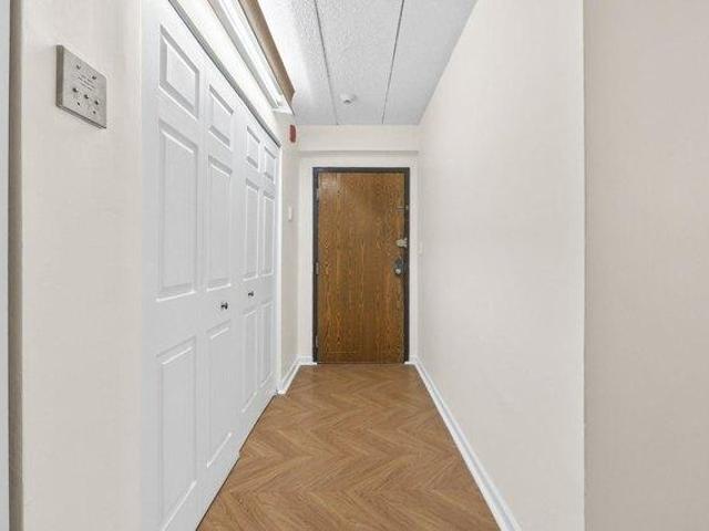 condo with 2 bedroom, Melrose MA ES105557890