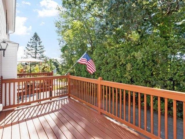 condo with 2 bedroom, Methuen MA ES105550583