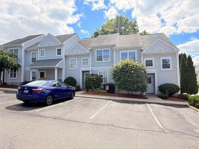 condo with 2 bedroom, Middletown NY ES105318542
