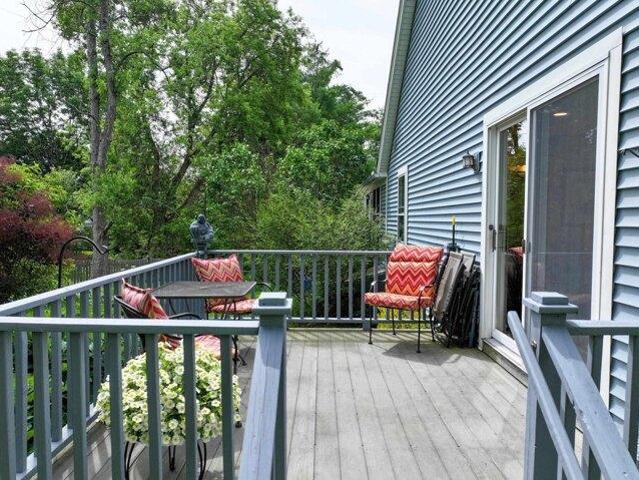 condo with 2 bedroom, Middlebury VT ES105438260