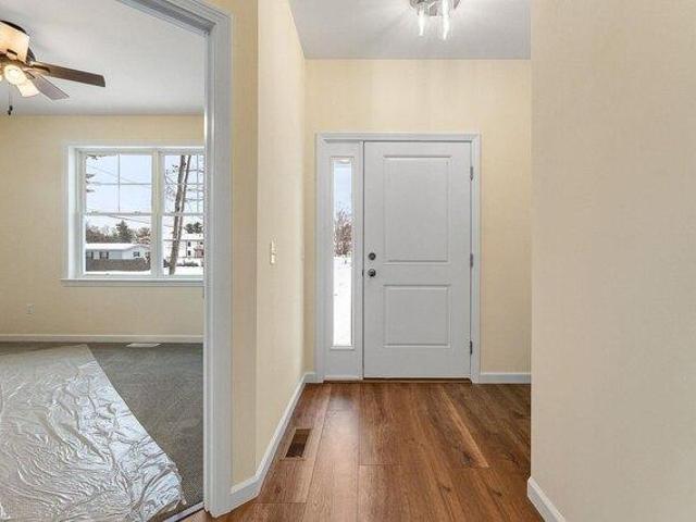 condo with 2 bedroom, Milton VT ES104189240